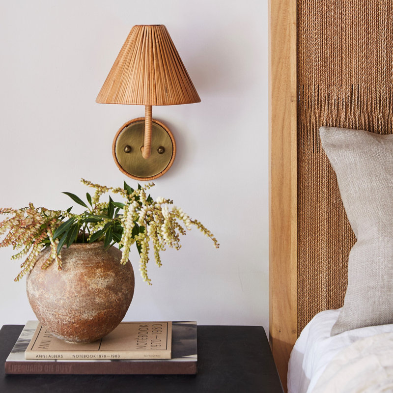 Delphine 1 - Light Armed Sconce