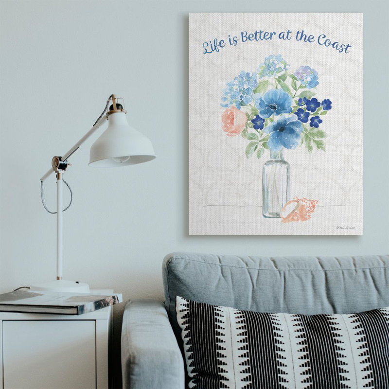 «Better at the Coast Nautical Arrangement Floral Greeting» par Avery Tillmon - impression d'art graphique, H 48 po x l 36 po