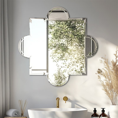 Daliyla Novelty Wall Mirror