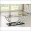 Table basse rectangulaire en U en verre Amelia, alliant style moderne et design fonctionnel pour une utilisation polyvalente dans tout espace de vie.