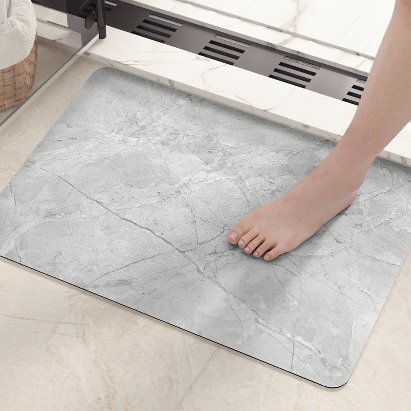 Tapis pour salle de bain, L 17 po x L 32 po, Gris