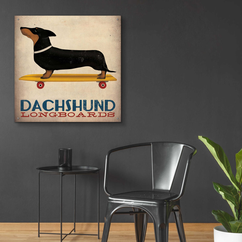 «Dachshund Longboard» par Ryan Fowler, H 36 po x l 36 po x P 0,2 po