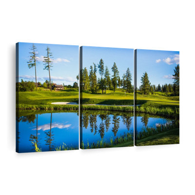 Splendid Golf Course Canvas Print