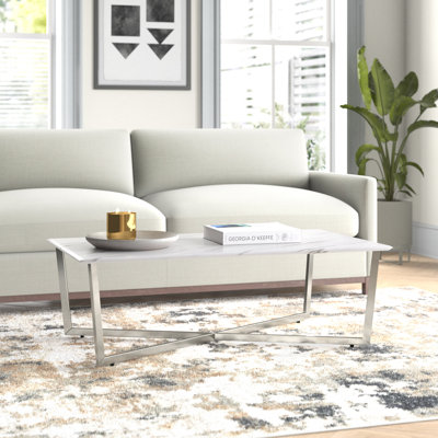 Table basse rectangulaire en faux marbre de 47 po Pulcherie