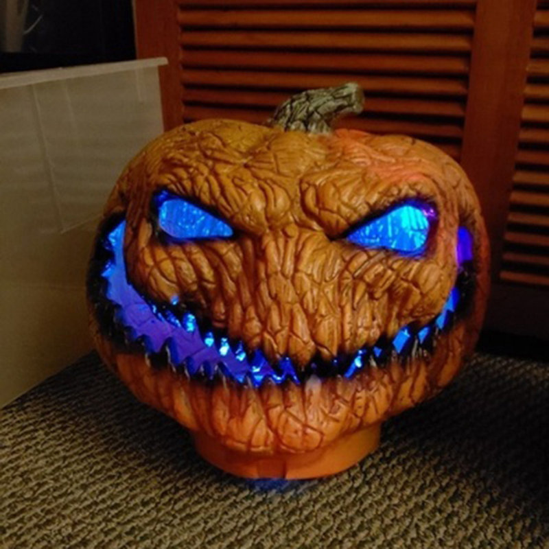 Davon Pumpkin Lantern Figurine