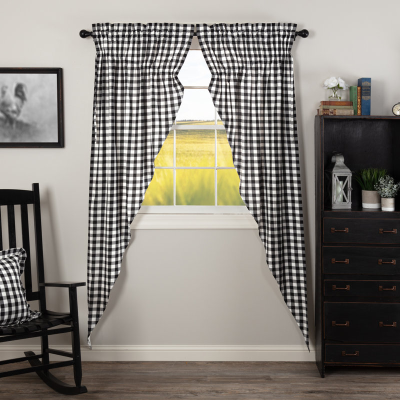 Paire de rideaux en coton à carreaux avec passe-tringle Annie Buffalo, Noir champêtre / Blanc pâle, L 36 po x L 84 po