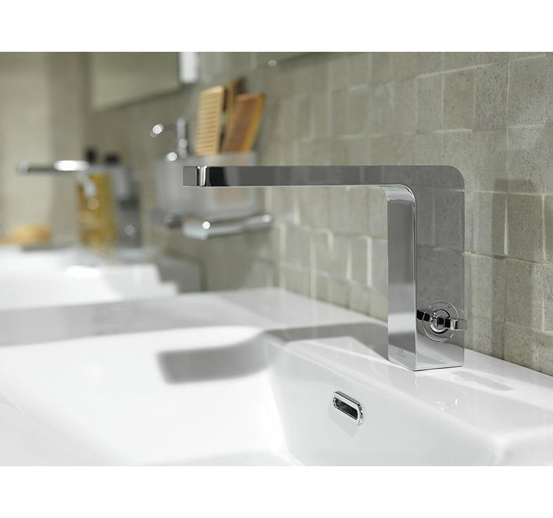 Lounge Single Control Lavatory Faucet, Polished Chrome