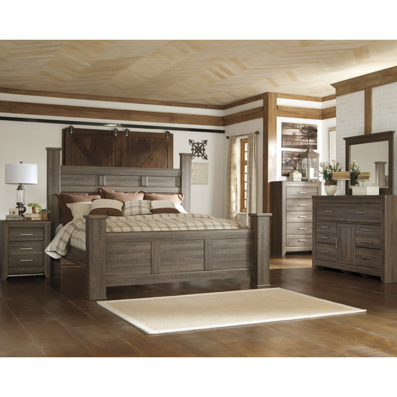 Très grand lit à affiche Juararo, commode, miroir, commode et table de chevet