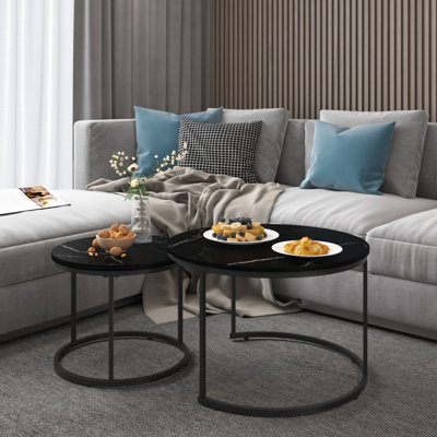 Ensemble de 2 tables basses gigognes élégantes avec plateau en marbre et structure en métal robuste pour une utilisation polyvalente à la maison