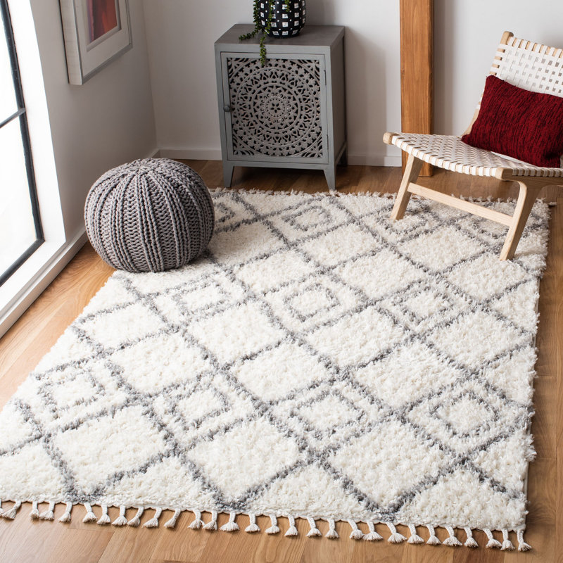 Renfro Moroccan Tassel Shag Performance Geometric Rug, Rectangle 5'3" x 7'6"