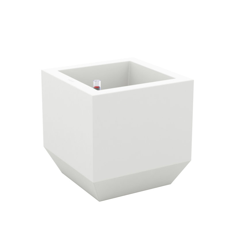 Vela Resin Pot Planter, Ice