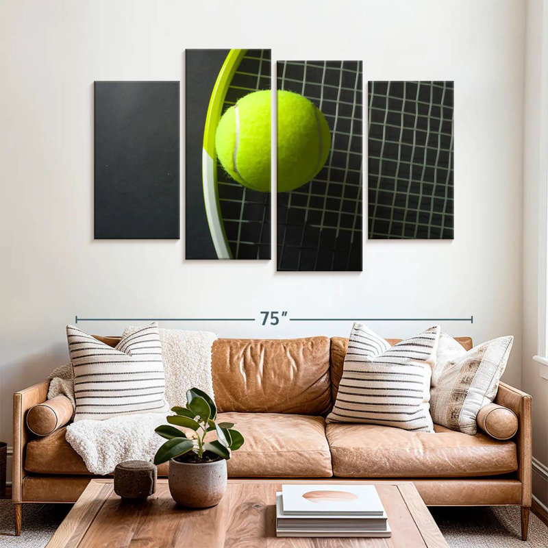 Green tennis racket and ball Sireci, H 42 po x l 68 po