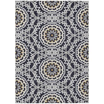 Kawon Geometric Indoor / Outdoor Rug