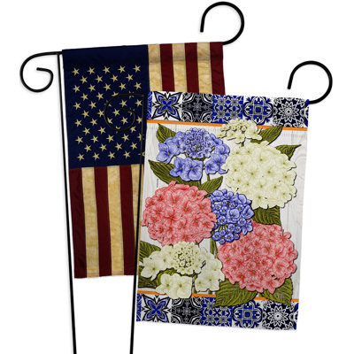 Drapeau de jardin en polyester 18 po x 13 po Sweet Hydrogens