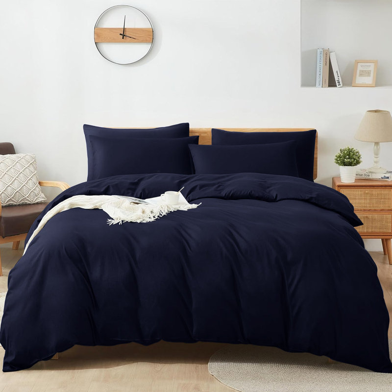 Premium 4-Piece Ultra-Soft Microfiber Duvet Complete Cover Set, King Duvet Cover + 3 Additional Pieces, Navy