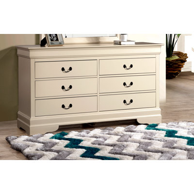 Elegant Traditional Storage Dresser 6-Darwer Chest