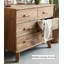 Élégante commode rustique vieillie