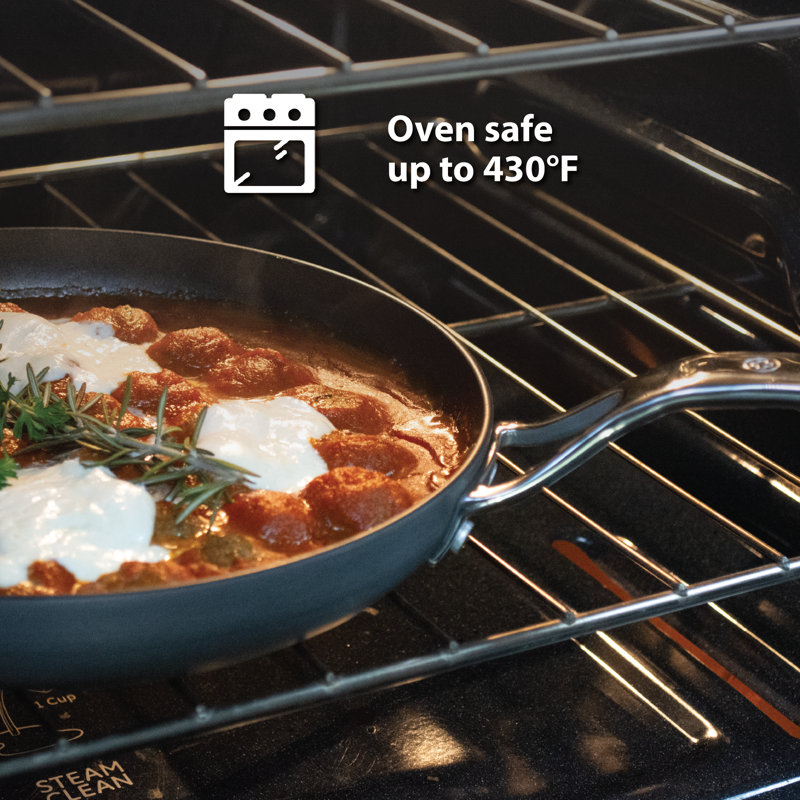 Non-Stick Anodized Aluminum Saute Pan with Lid, 3 qt
