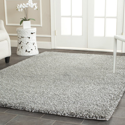 Tapis argenté à poils longs Assiya