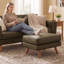 Repose-pieds rembourré Mid-Century de 29,7 po de largeur Havens, repose-pieds en similicuir avec pieds en bois massif, tabouret de table basse pour le salon, la chambre à coucher et le vestibule-2135632857