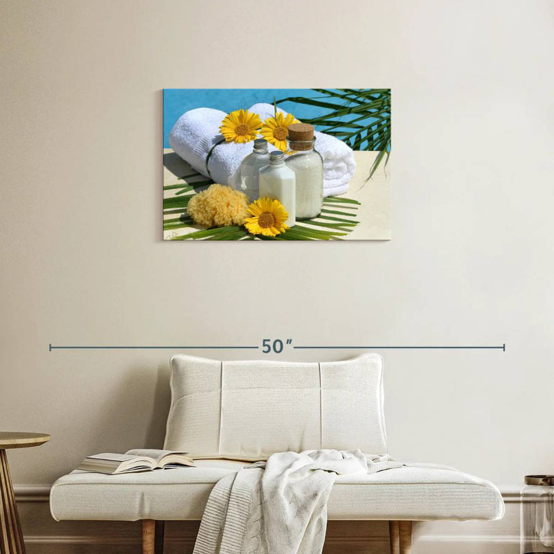 Kerrick Poolside Spa Essentials, 20" H x 30" W