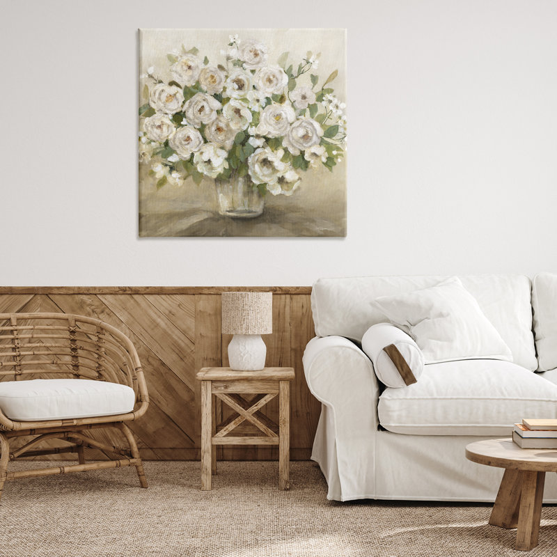 «Round Roses with Green Leaves», art mural par Carol Robinson, H 36 po x l 36 po