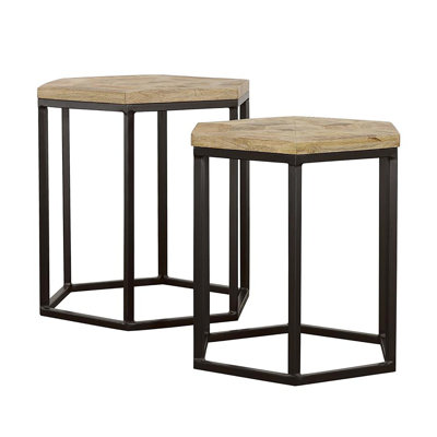 2 tables gigognes contemporaines avec des surfaces hexagonales en bois de manguier et des pieds en métal noir pour les meubles de maison.