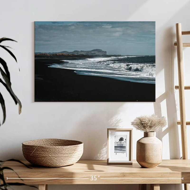 Gillard Vik Black Sand Beach, 16" H x 24" W