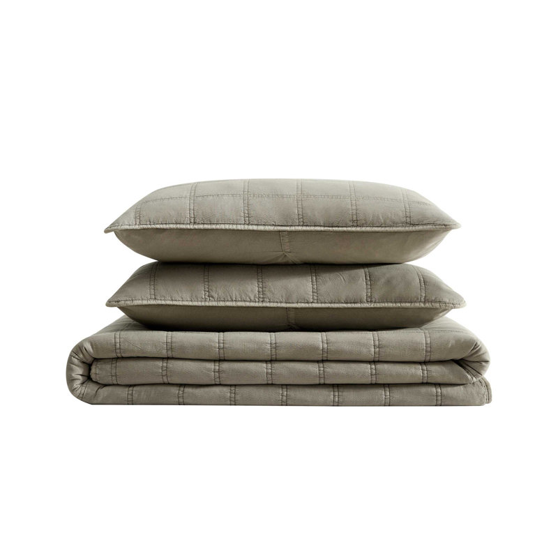 Kenneth Cole Stonewashed Solid Reversible Quilt Set, Queen Quilt, Brown