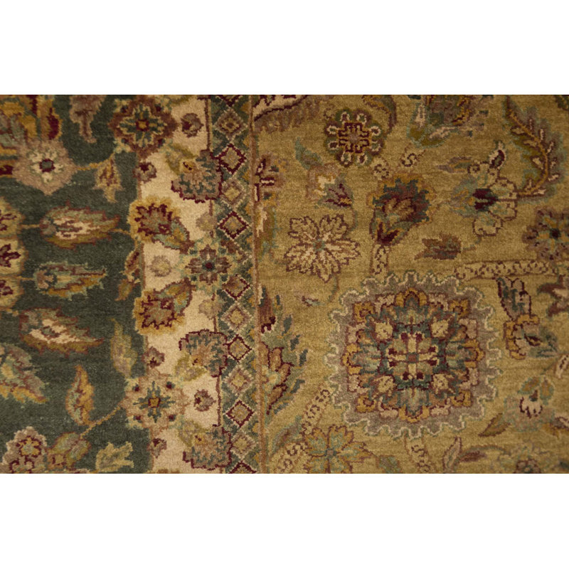Tapis doré et vert noué à la main de haute qualité