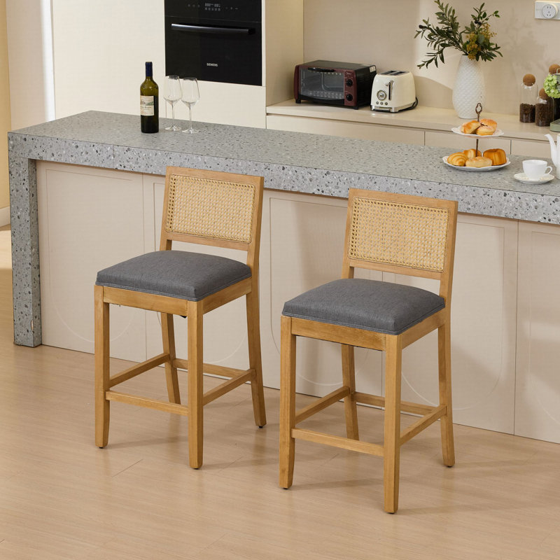 Tabouret de bar en bois massif à dossier en rotin avec coussin en mousse haute résilience, idéal pour un décor de style rustique et naturel, ensemble de 2