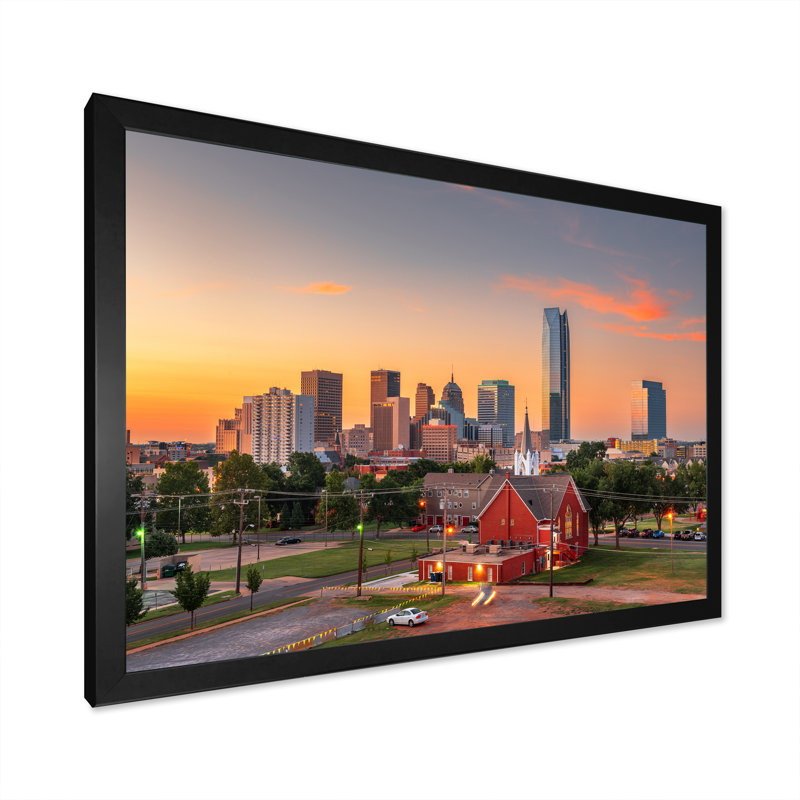 «Oklahoma City Sunset» sur toile, H 34 po x l 44 po x P 1,5 po, Cadre photo noir