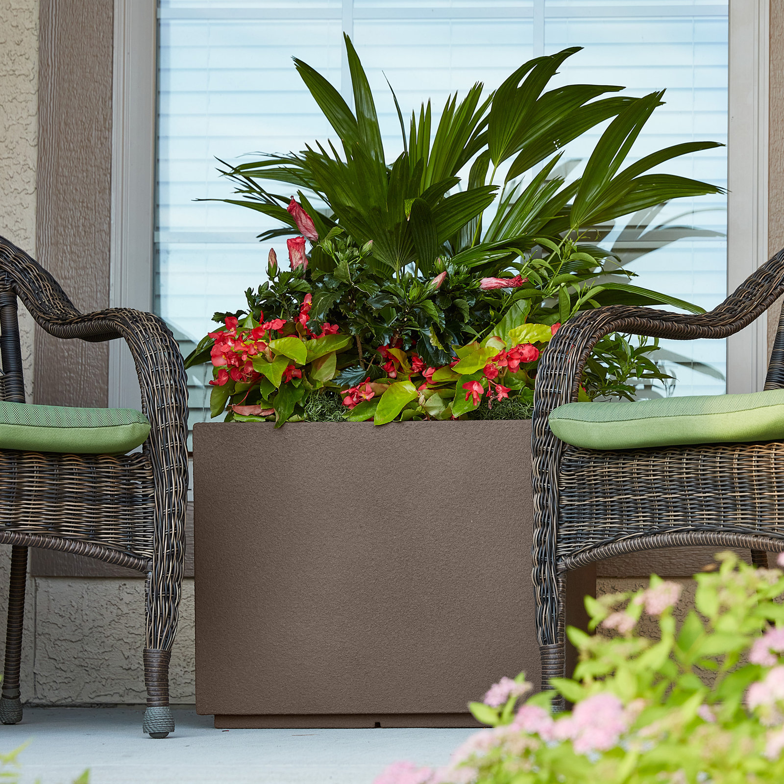 Gita 23" Planter Box, Chocolate Brown