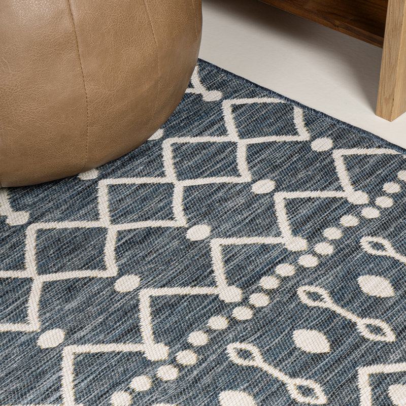 Latori Modern Geometric Moroccan Reversible Machine-Washable Navy/Cream Indoor/Outdoor Rug, Rectangle 5'3" x 7'7"