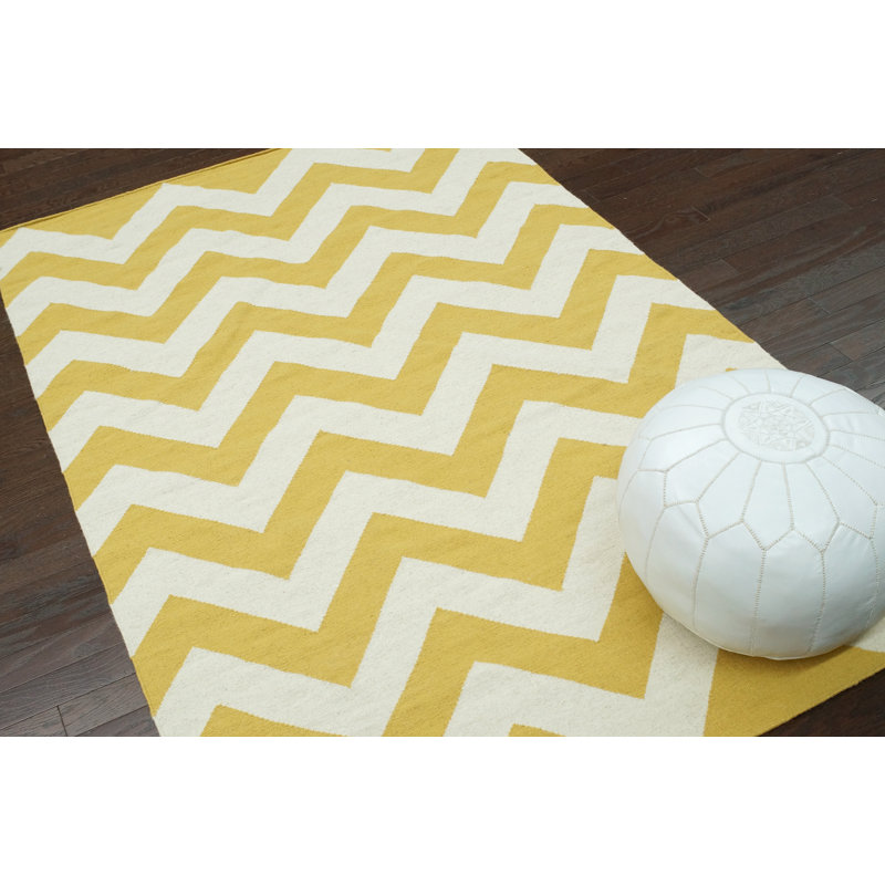Tapis Panama à chevrons dorés, 7 pi 6 po x 9 pi 6 po