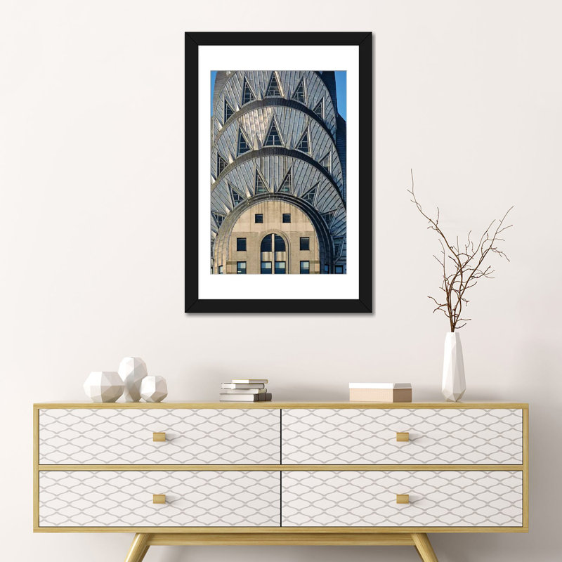 «Chrysler Building», photographie sur toile, H 32 po x l 24 po x P 1 po, Papier beaux-arts encadré noir, Blanc