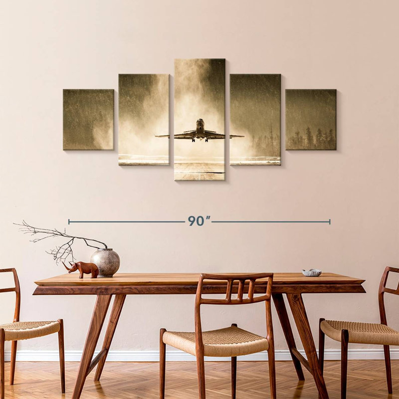 Avion de première classe Mehar, H 42 po x l 92 po