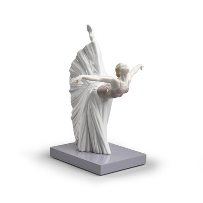 Giselle Arabesque Ballet Figurine