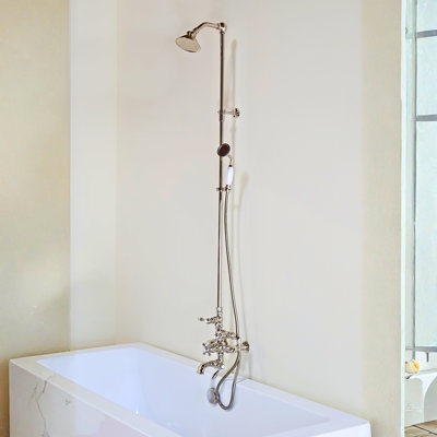 Système de douche et baignoire thermostatique Exposed de Strom Living P1049S