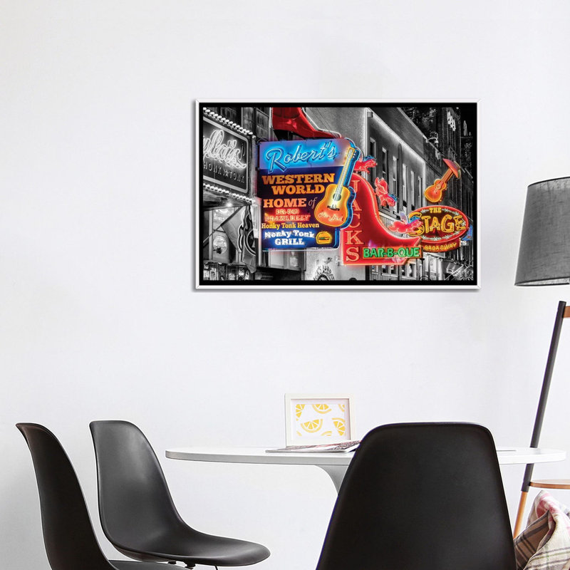 Nashville Broadway Neon par Susanne Kremer - reproduction de photo, Aucun mat, H 26 po x l 40 po x 1,5 po