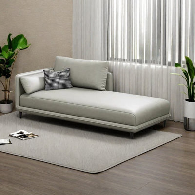 Sponge PU faux leather lounge chair