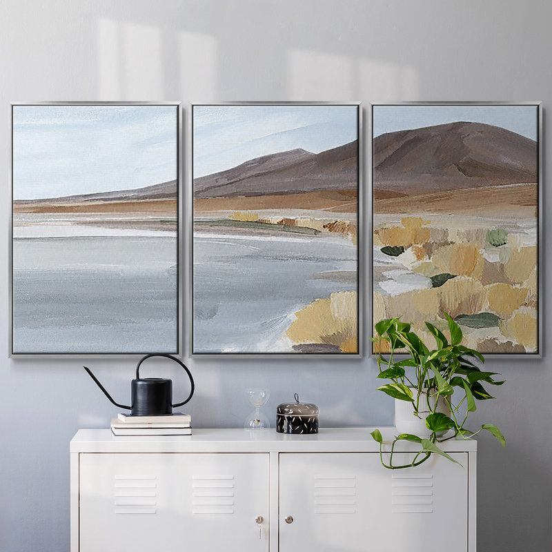 Desert Oasis Study I - Toile encadrée à pièces multiples, H 40 po x l 78 po, Encadrement argenté