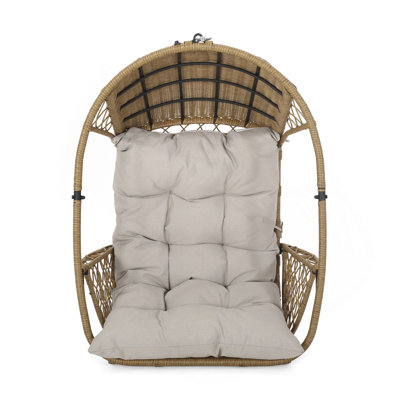 Chaise suspendue au Mali