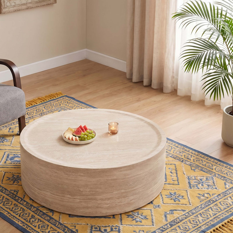 Table ronde ronde avec plateau en faux marbre, conception moderne entièrement assemblée pour le salon ou l'espace de bureau.