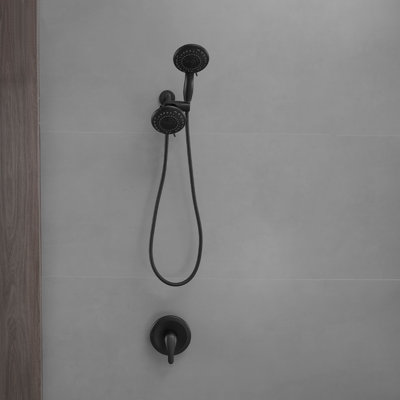 Ensemble de garniture de robinet de douche à une poignée et 6 jets avec garniture 1,8 GPM avec valve et pomme de douche à main filtrée