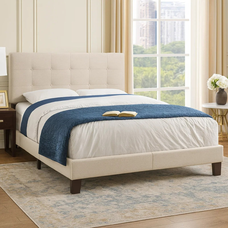 Lit Aena, revêtement en velours, tête de lit capitonnée, bois massif, Grand, Beige