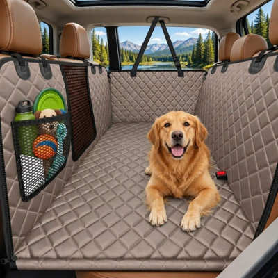 Supportant jusqu'à 180 kg et offrant 45 % d'espace supplémentaire, cet extenseur de siège arrière rigide pour chien combine une protection imperméable, résistante aux égratignures et antidérapante avec une fenêtre en filet, une construction facile d'entretien et une ceinture de sécurité pour chien incluse pour les voitures et les VUS.