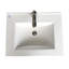 Lavabo de salle de bain carré encastré en porcelaine vitreuse avec robinet et trop-plein