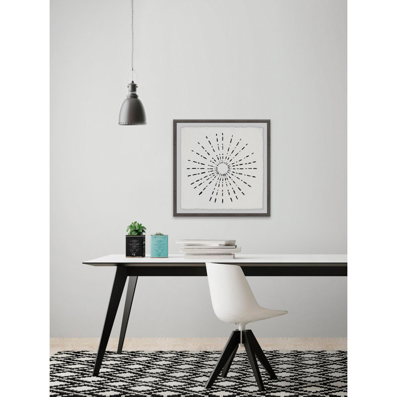 «Burst of Black» par Marmont Hill - impression encadrée sur papier, H 32 po x l 32 po x P 1,5 po