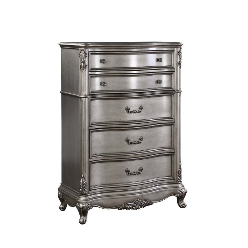 Commode à finition platine durable avec tiroirs spacieux, parfaite pour les solutions de rangement modernes et élégantes.